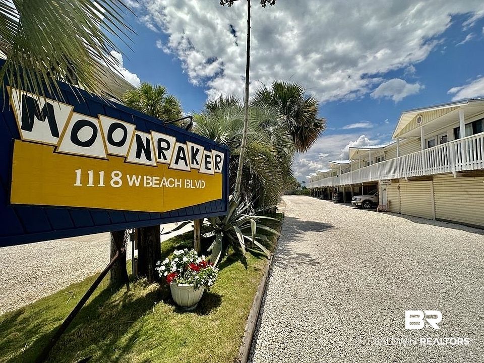 1st image of 1118 W Beach Blvd #34