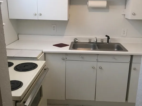 1013 5th St #B, Prosser, WA 99350