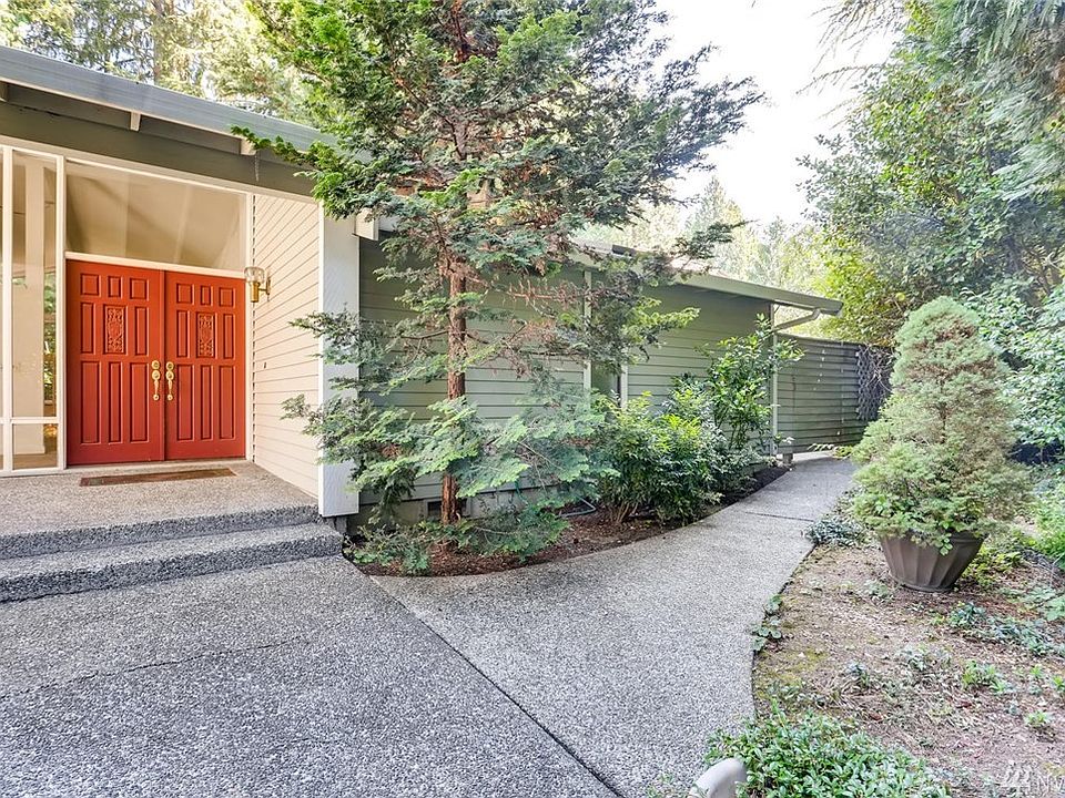 1st image of 3112 Sahalee Dr W