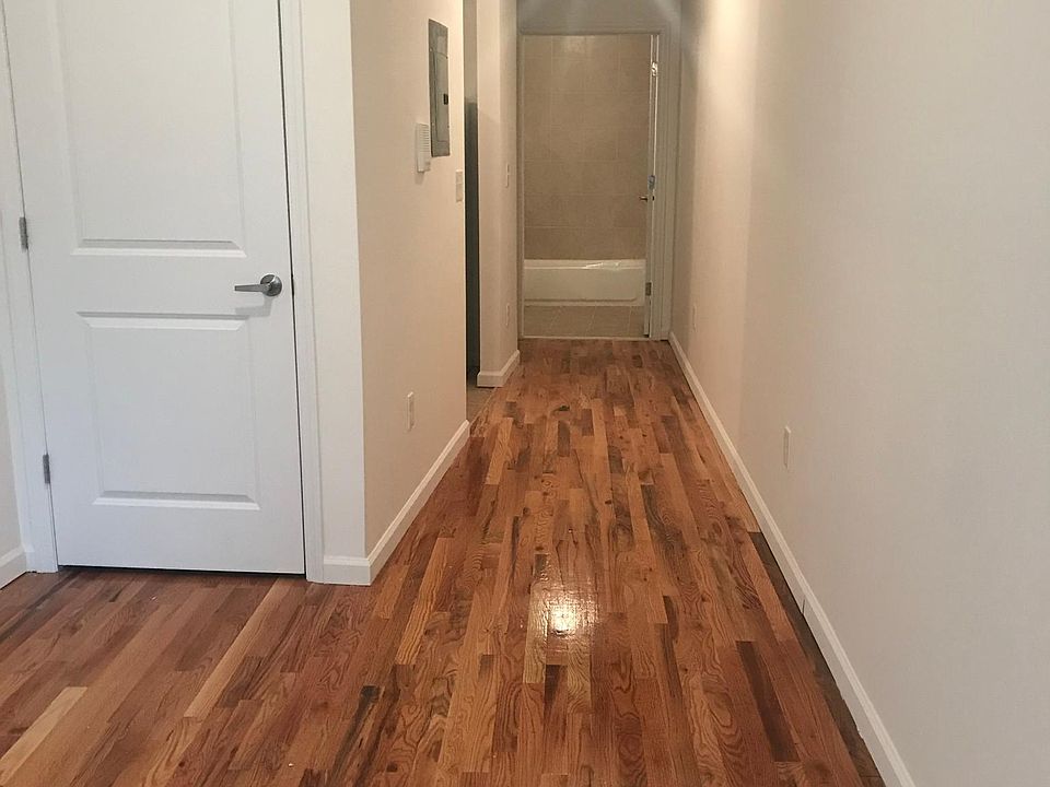 2nd image of 1176 Nelson Ave #3C