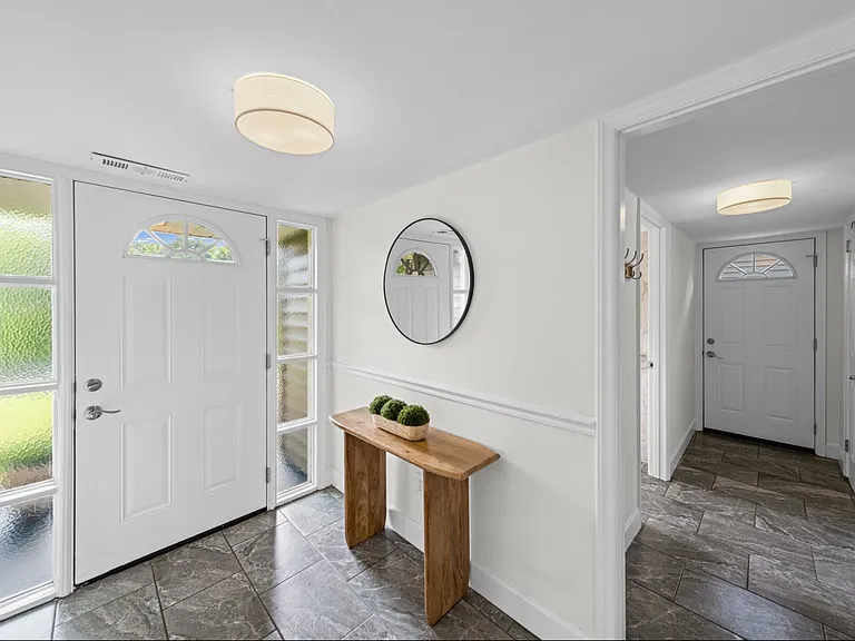 4220 Firwood Ln — Photo 3