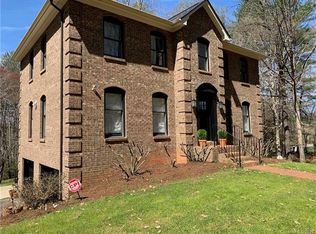 101 Parkland St, Morganton, NC 28655