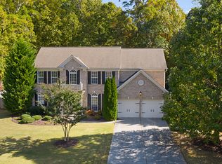 725 Mountclaire Dr, Cumming, GA 30041