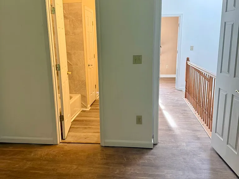 22570 Lower Kells Ln — Photo 11