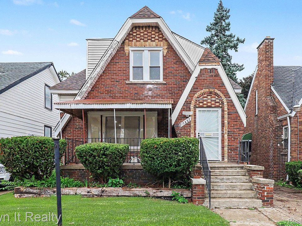 1st image of 15887 Marlowe St