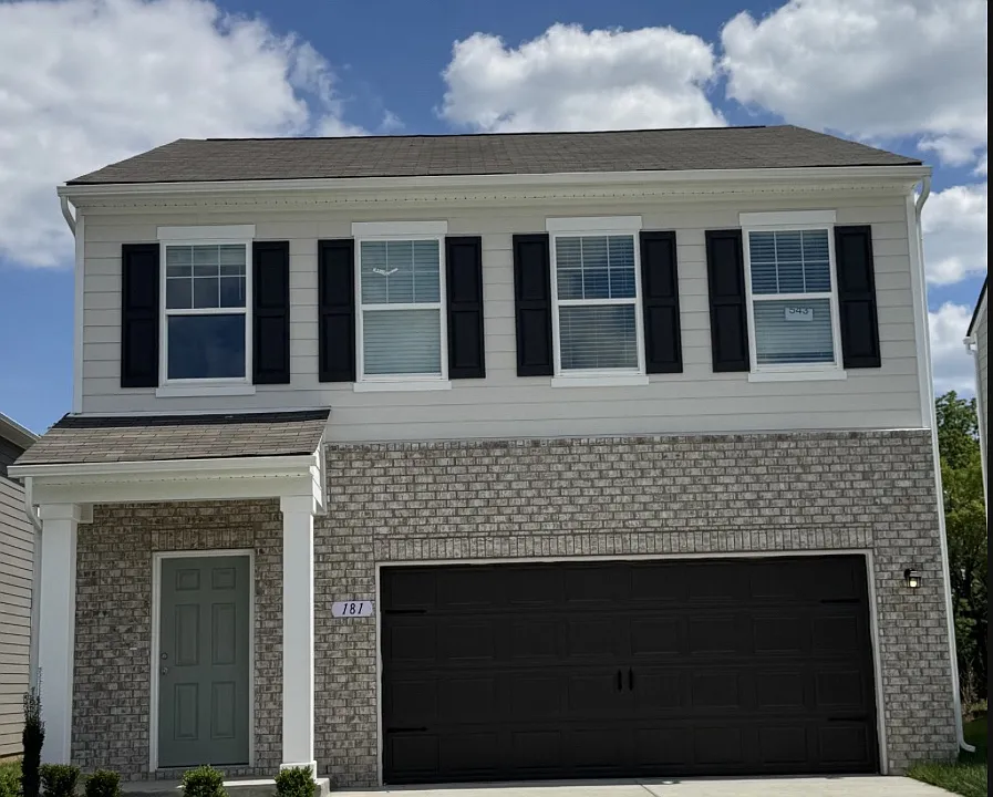 181 Snowdrop Ave