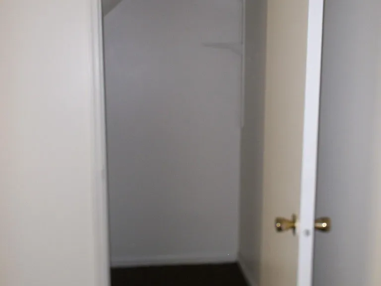 100 Mark Ln #F9 — Photo 10