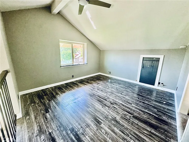 7895 Shell Cir — Photo 14
