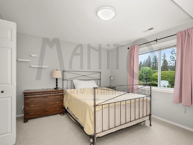 115 E Meadowlane Rd — Photo 21