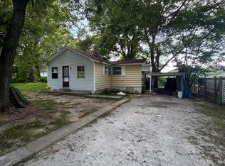 3219 N Howard Ave, Springfield, MO 65803