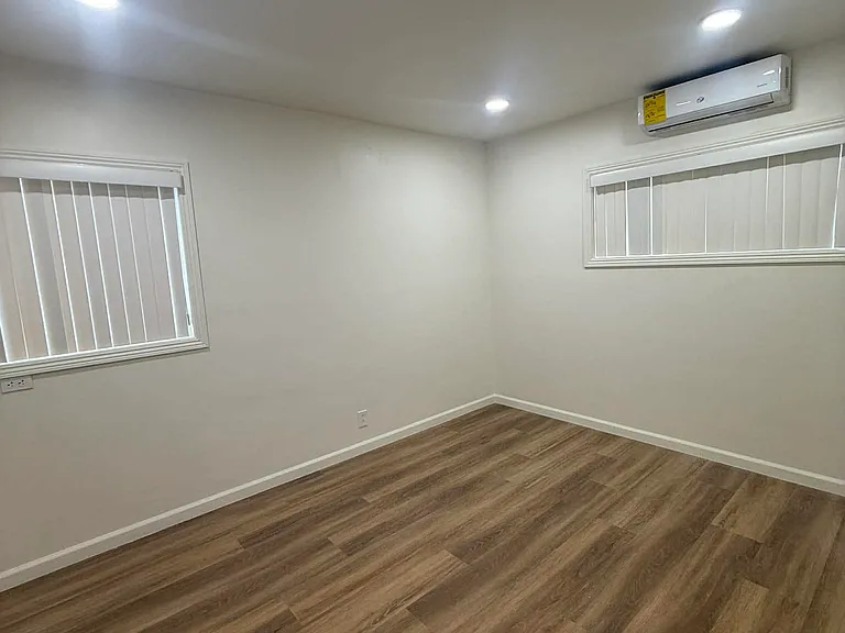 E Asher St — Photo 9