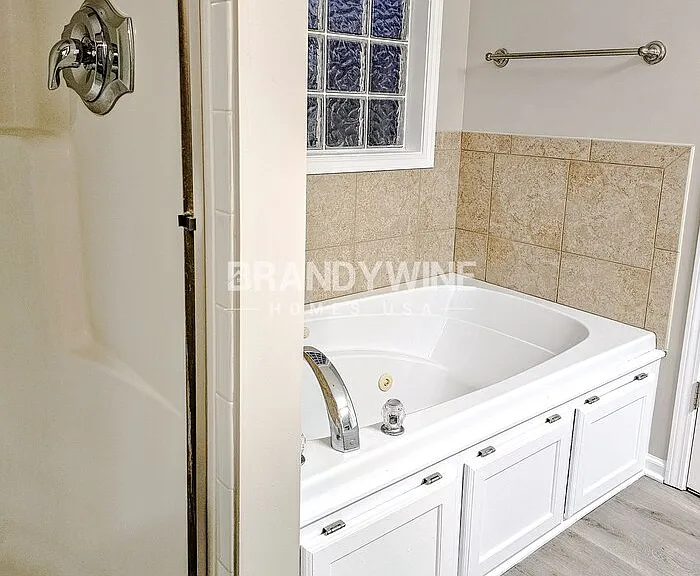 803 SW Hilltop Ct — Photo 9