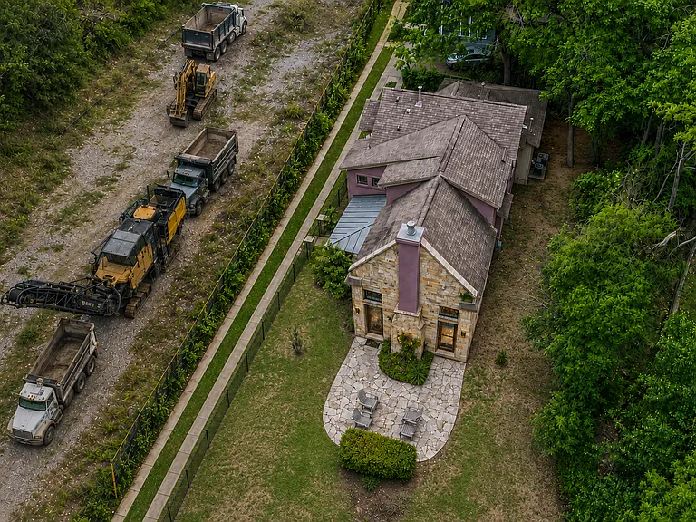 2309 Kinney Rd — Photo 15