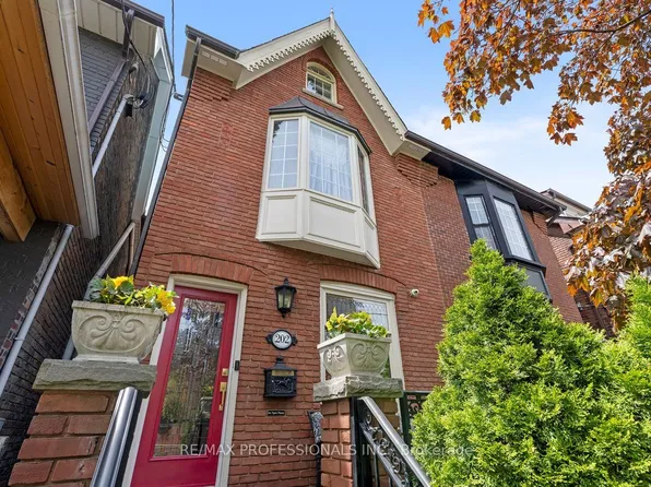 202 Saint Helens Ave, Toronto, ON M6H 4A1