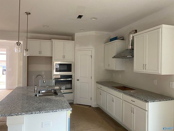2nd image of 121 Silkwood Ct SW