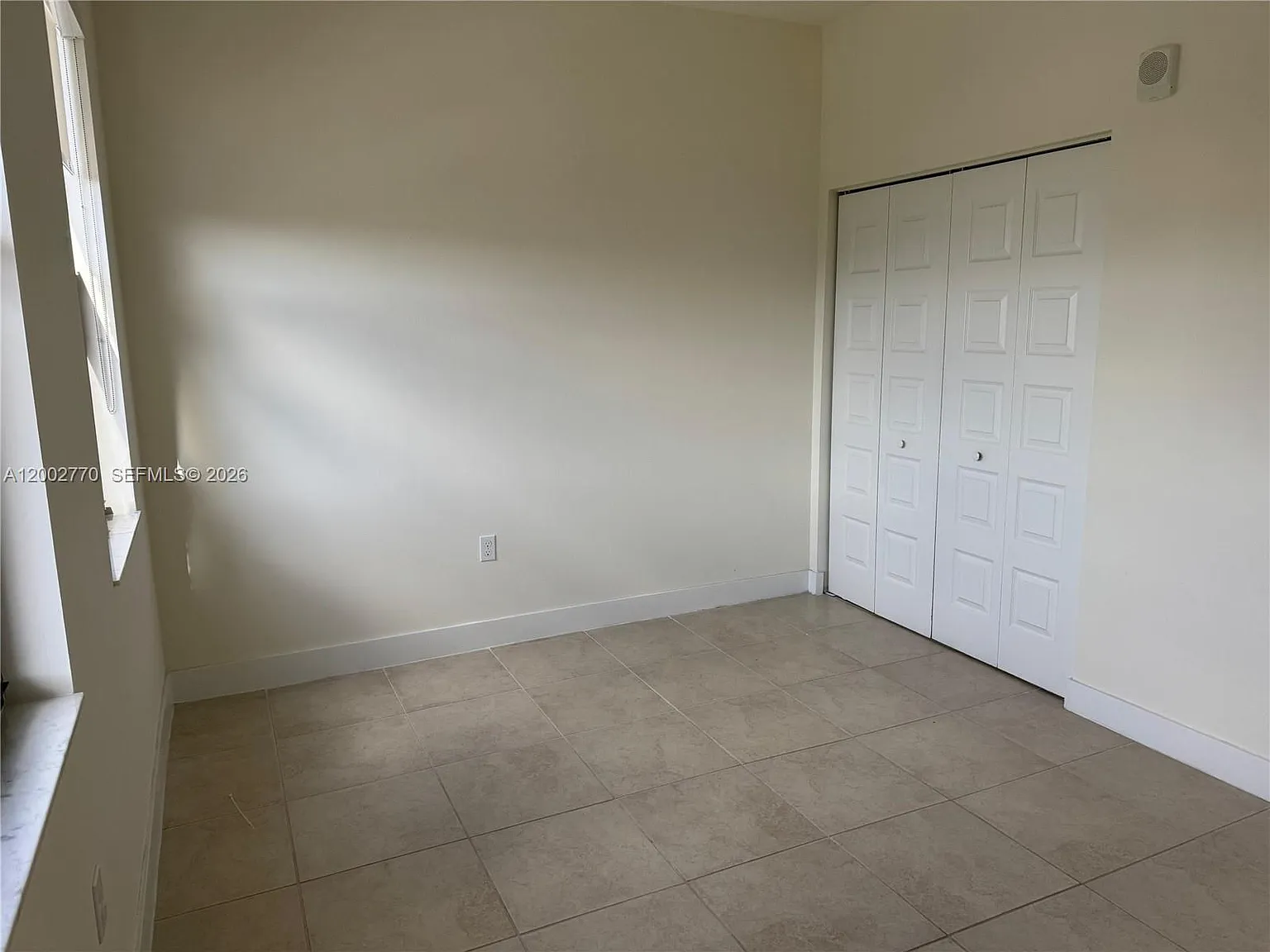 3 bed, 1236 sqft, $3,175 — Photo 4