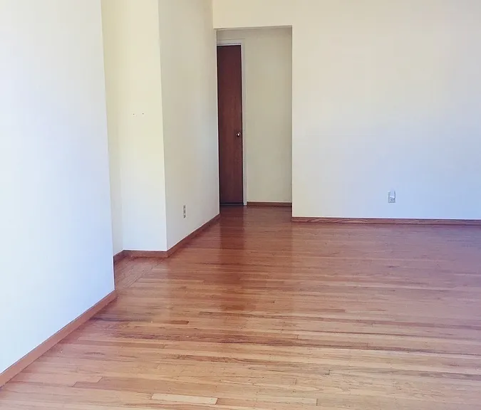 501 Spruce St — Photo 6
