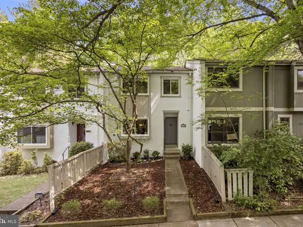 11740 Decade Ct, Reston, VA 20191