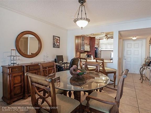 2nd image of 109 Lake Emerald Dr APT 103