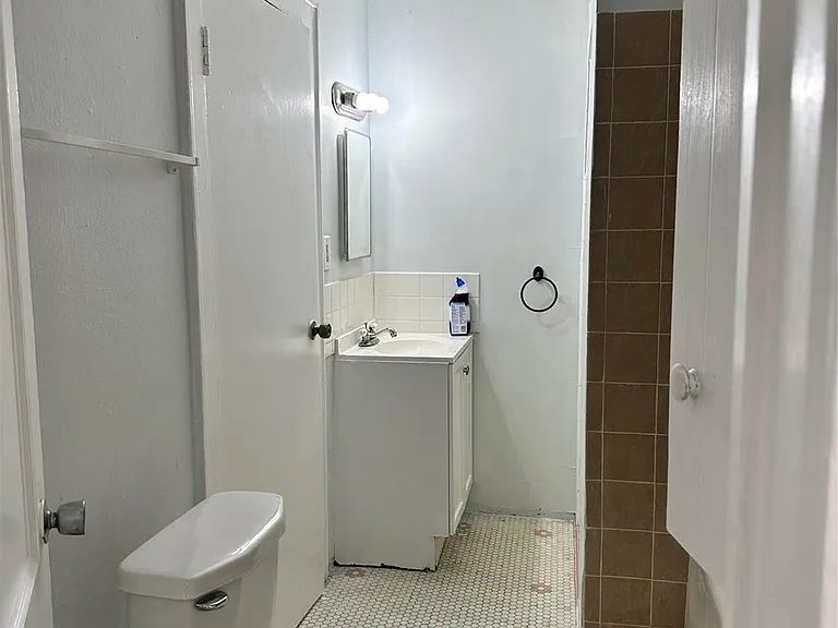 4624 Clay St — Photo 15
