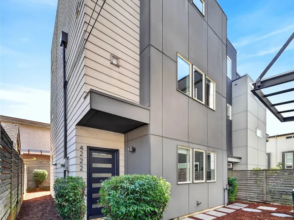4222 Linden Avenue N, Seattle, WA 98103