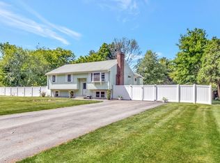 12 Toad Island Rd, Norton, MA 02766