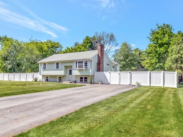 12 Toad Island Rd, Norton, MA 02766