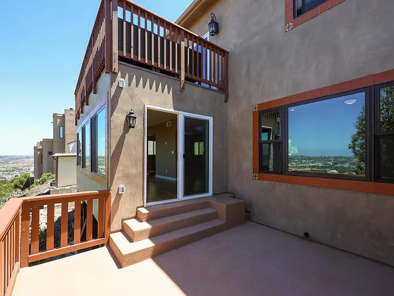 4960 Vista Pl — Photo 26