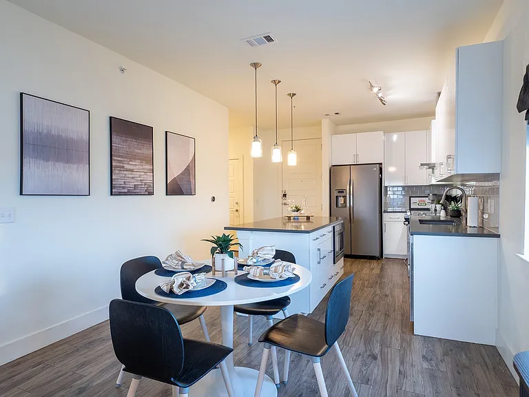 6444 Burnet Rd #509 — Photo 9