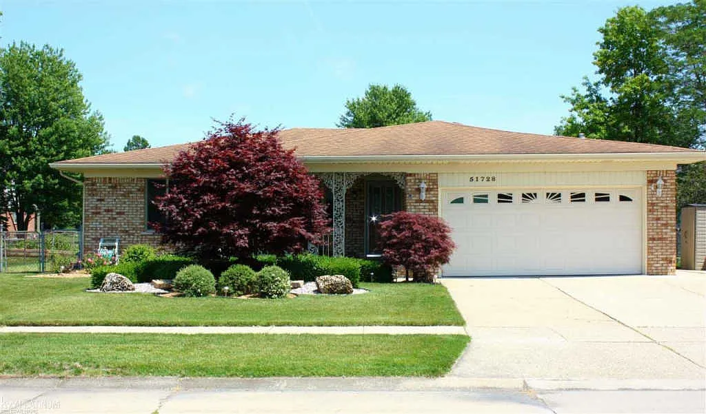 51728 Julies Dr photo 1
