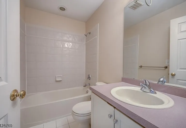 60 Brock Ln — Photo 23