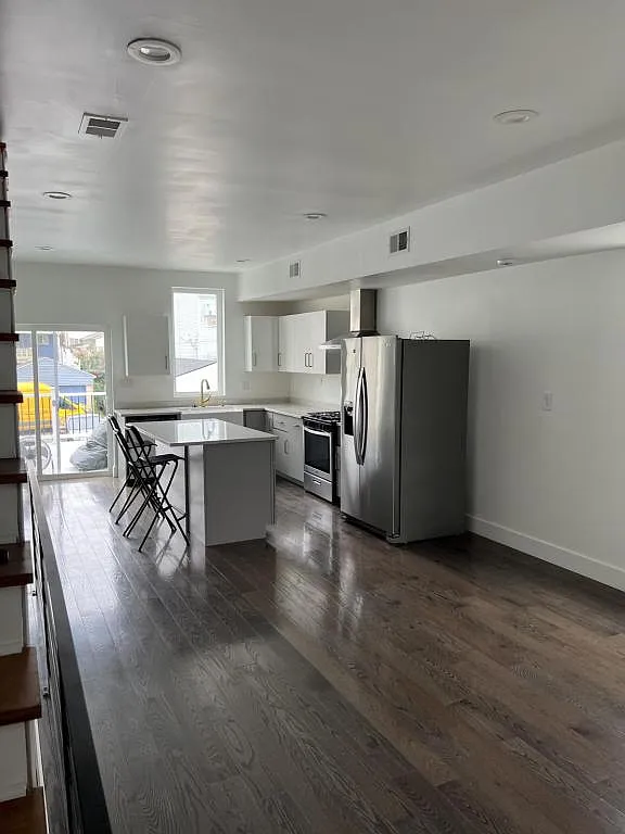 614 Edmond St, Pittsburgh PA, 15224 — Photo 2