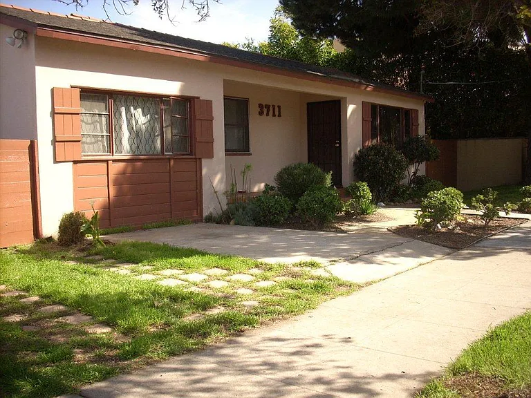 3711 Jewell St — Photo 14