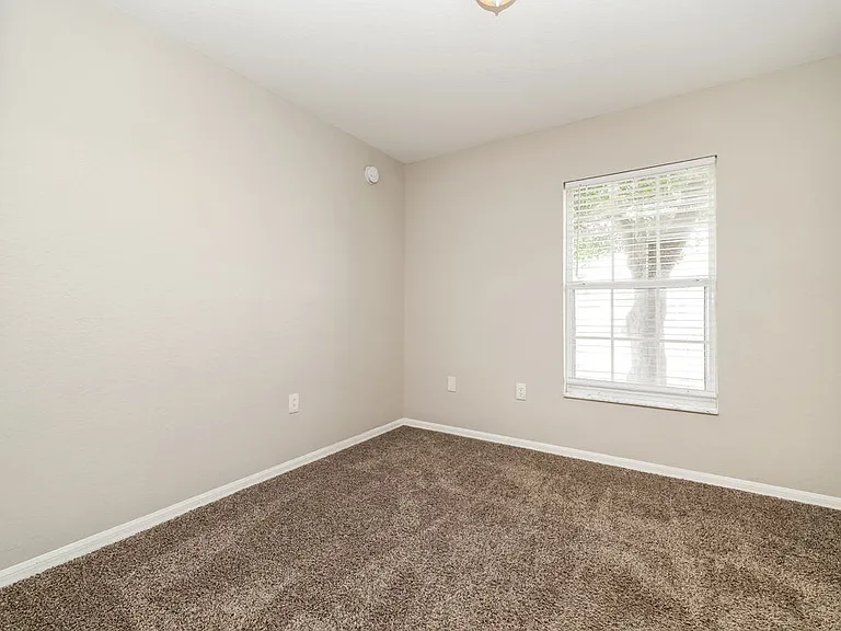 2937 Coach Lamp Rd — Photo 12