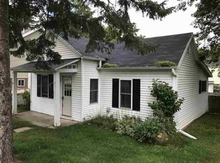 311 Green Bay Ave, Oconto Falls, WI 54154