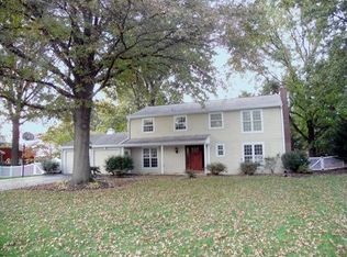 2603 Hazelwood Rd, Lancaster, PA 17601