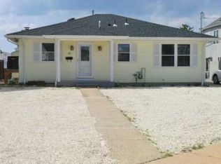 135 3rd Ave, Manasquan, NJ 08736