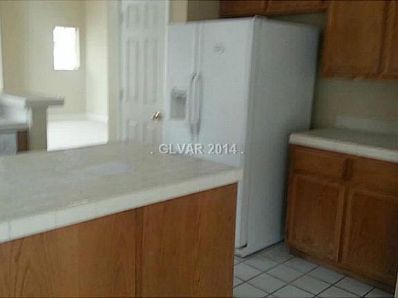 5th image of 2600 Cathedral Ln