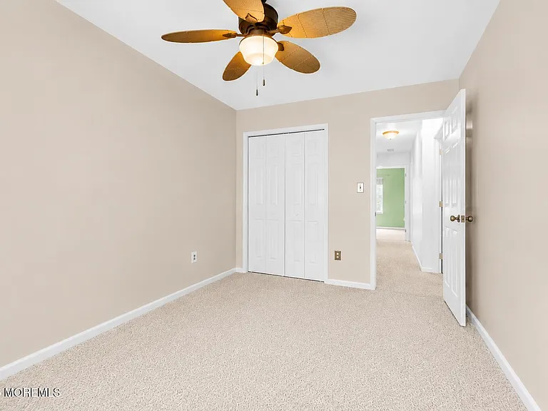 4 Lisa Ct — Photo 14