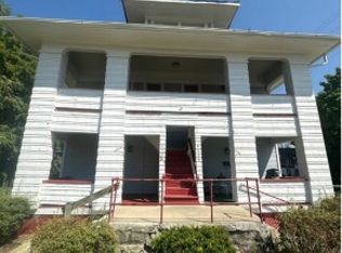 204 W Johnny Lytle Ave, Springfield, OH 45506