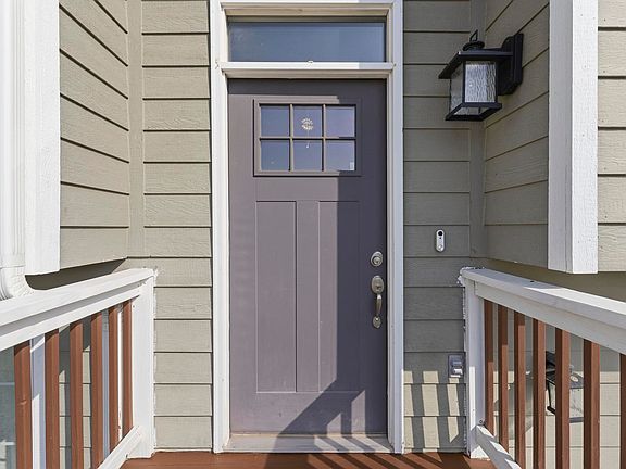 3rd image of 8867 Regina Ln
