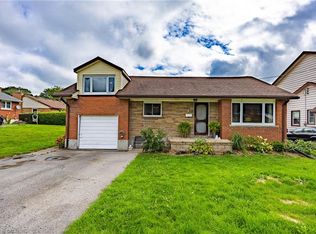 5 Bint Ave, Norfolk County, ON N3Y 4J4