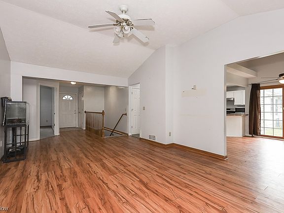 5th image of 3112 Surf Ave