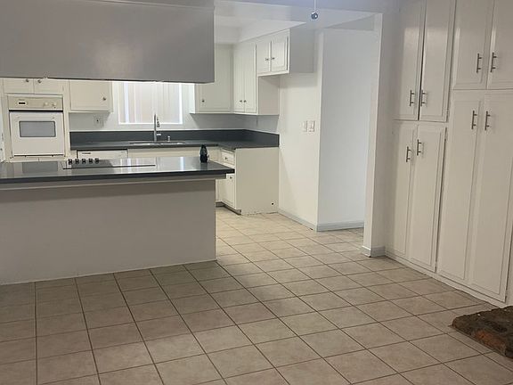 5th image of 1305 Beryl St #A