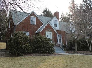 407 McClelland Rd, Canonsburg, PA 15317