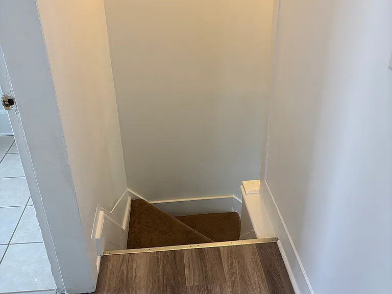 322 W Washington St — Photo 19