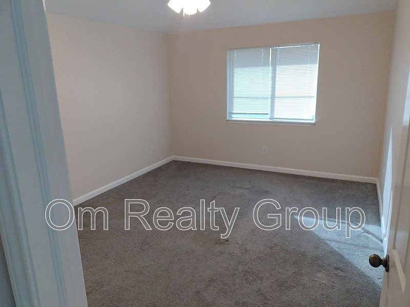 1st image of 4218 Almond Lake Dr