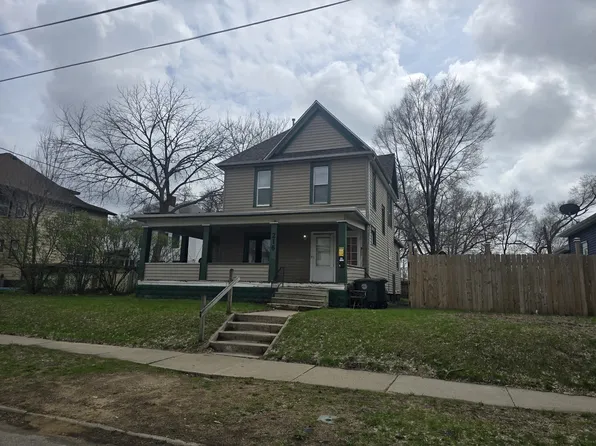 216 Courtland St #1, Waterloo, IA 50703