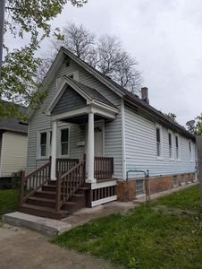 110 West Center STREET, Milwaukee, WI, 53212