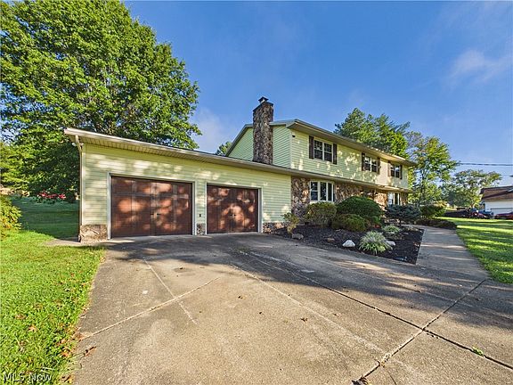 3rd image of 171 Society Hill Rd